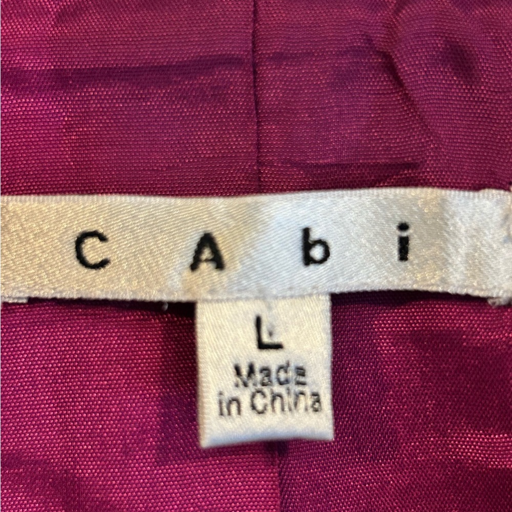 CABi sweater vest in brown/multi. Front button closure with tie. - Picture 4 of 6